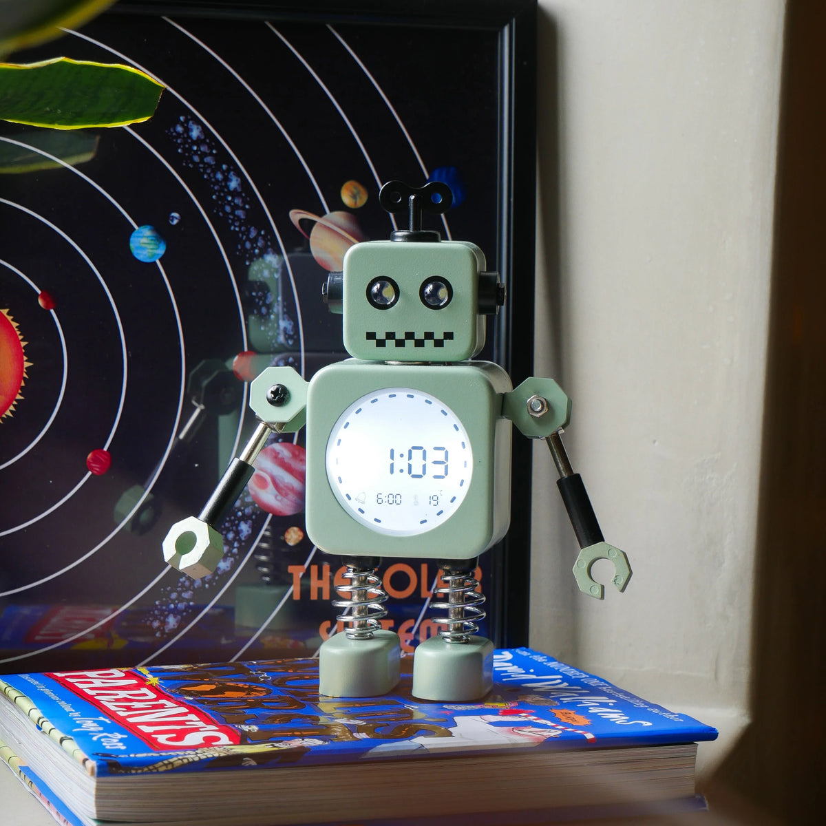 Robot Time Bedside Alarm Clock- Wind Up Green