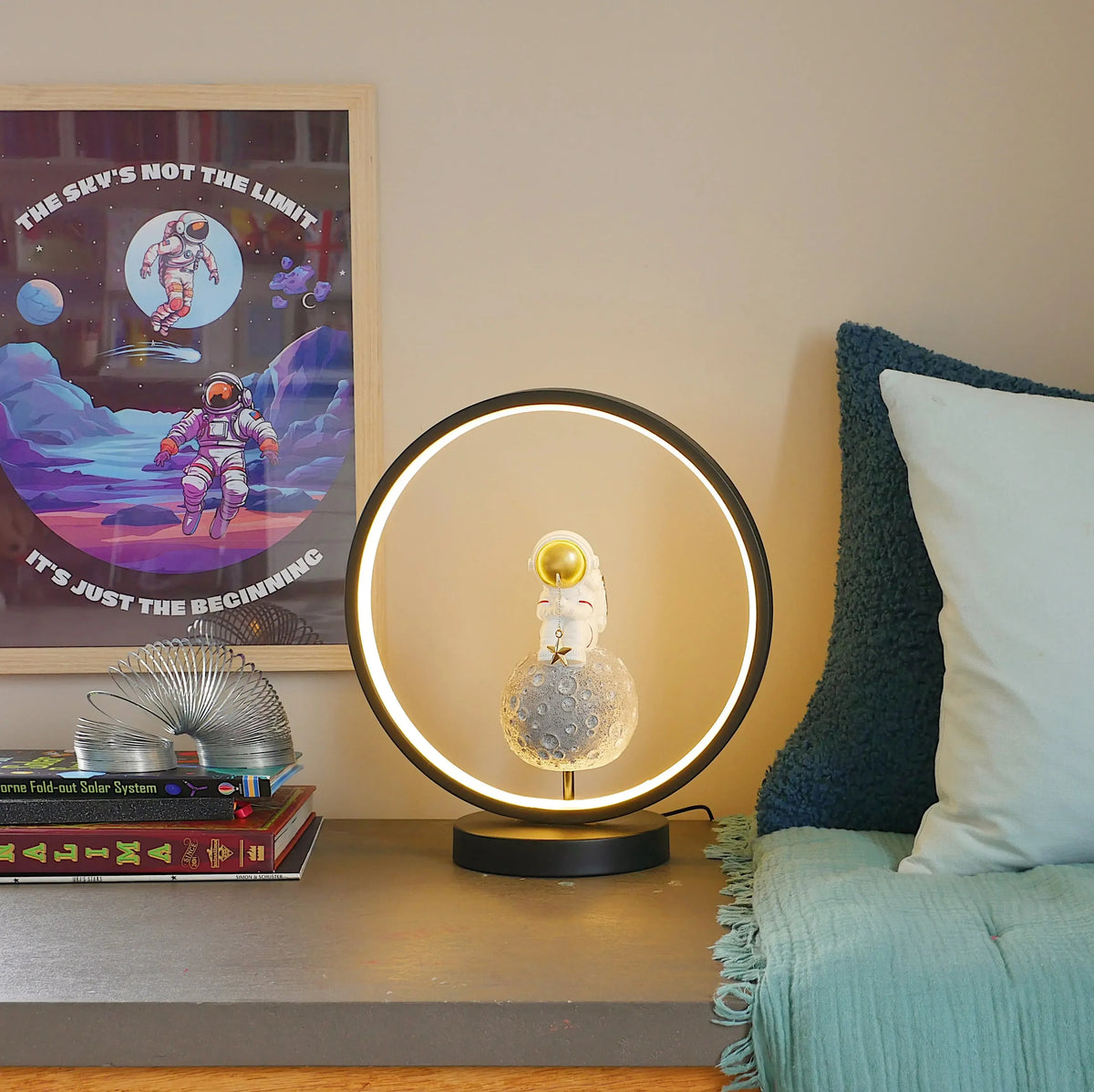 Astronaut Bedside Ring Lights - Catch