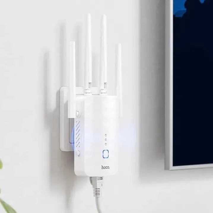 Hoco HI35 WiFi4 300 Mbps Repeater EU White