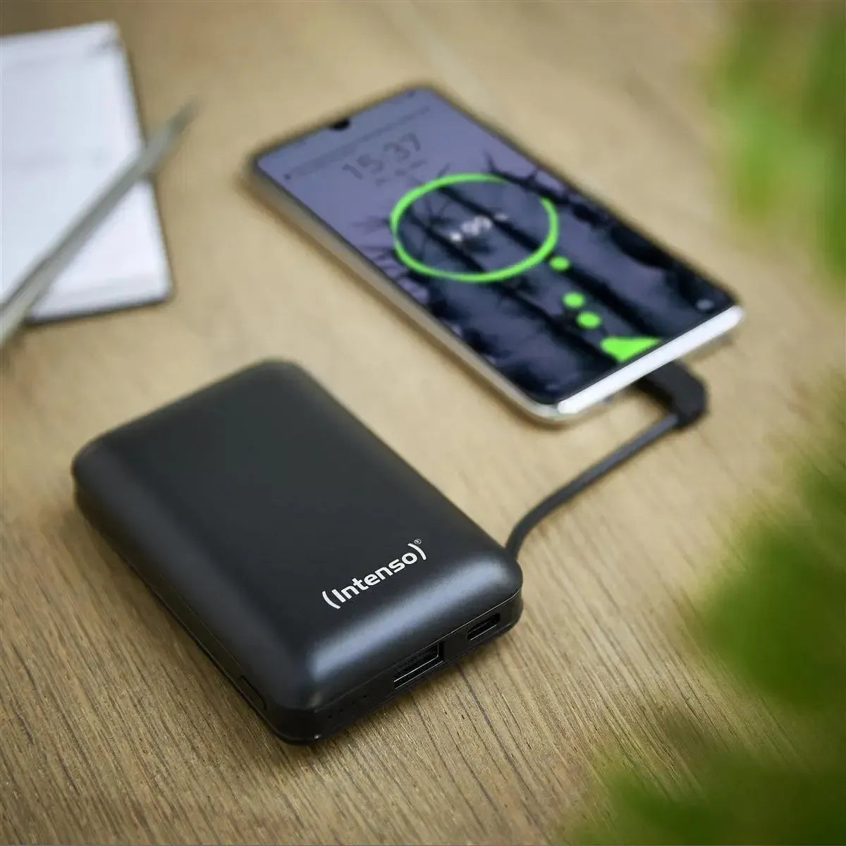 Intenso XC10000 15W Built In Type-C Power Bank 10000 mAh Black