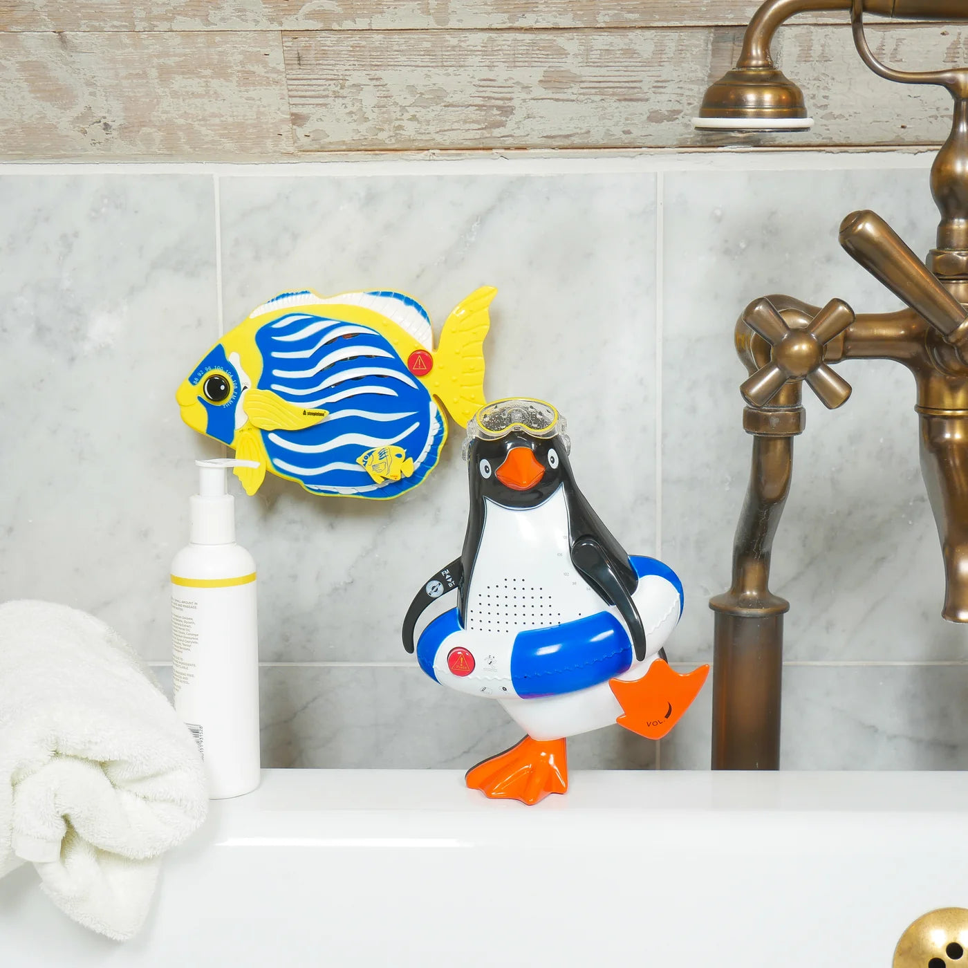 Penguin Shower Radio And Bluetooth Speaker - Blue